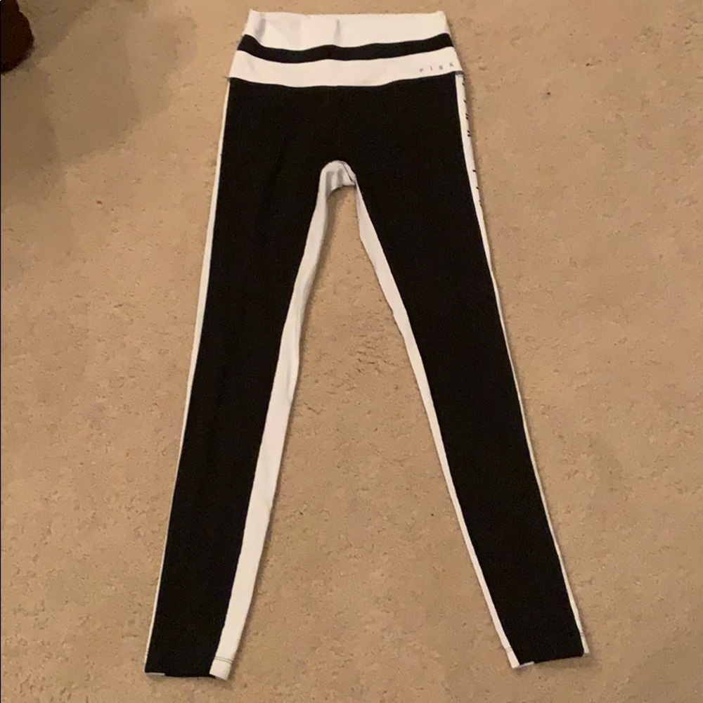 PINK workout leggings